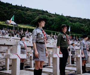 Harcerze i harcerki ZHP Chorągwi Białostockiej wzięli udział w uroczystościach na Monte Cassino