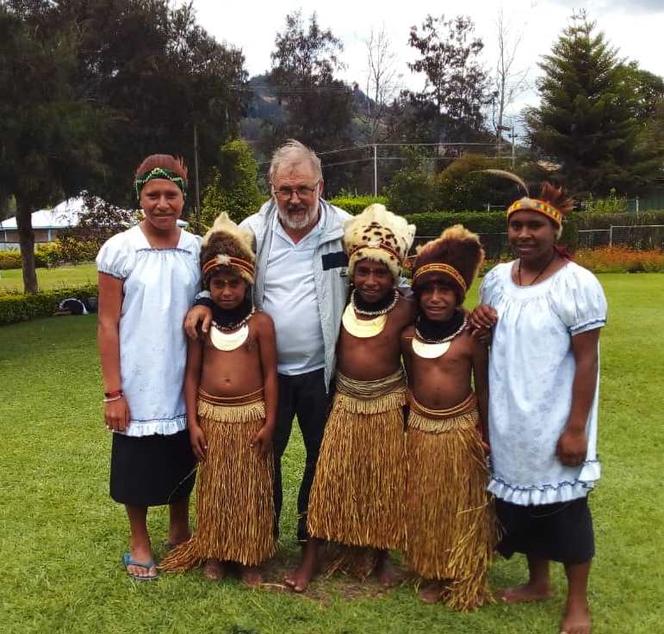 „Kolędnicy Misyjni 2022/23 dzieciom z Papui-Nowej Gwinei. Jak dołączyć do akcji?