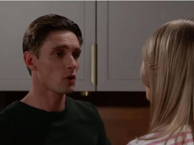 Pierwsza miłość, zwiastun serialu: Oskar (Filip Gurłacz), Kalina (Magdalena Wieczorek) 