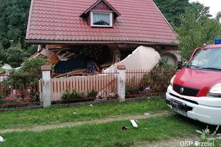 Wybuch butli z gazem zniszczył dom w Rybojadach
