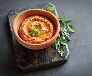 Z soczewicy w słoiku robię pyszną pastę. Jest uniwersalna i pasuje nie tylko do chleba 