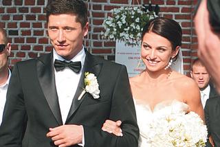 Robert i Anna Lewandowscy świętują trzecią rocznicę ślubu. STO LAT! [ZDJĘCIA]