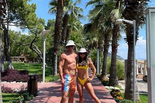 Mateusz Masternak ładuje baterie przed walką o tytuł mistrza świata u boku przepięknej żony