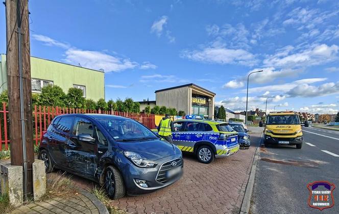 Zderzenie osobówek w Tychach. Sprawca był poszukiwany przez policję 