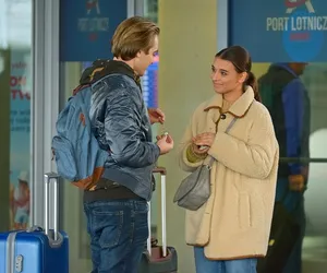 Pierwsza miłość, odcinek 3572: Czułe pożegnanie Anki i Białego. Po jej wylocie Kamil zacznie nowe życie - ZDJĘCIA