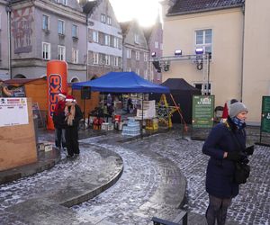 Bieg Mikołajów w Olsztynie. Około 400 osób pobiegło w charytatywnym celu [ZDJĘCIA]