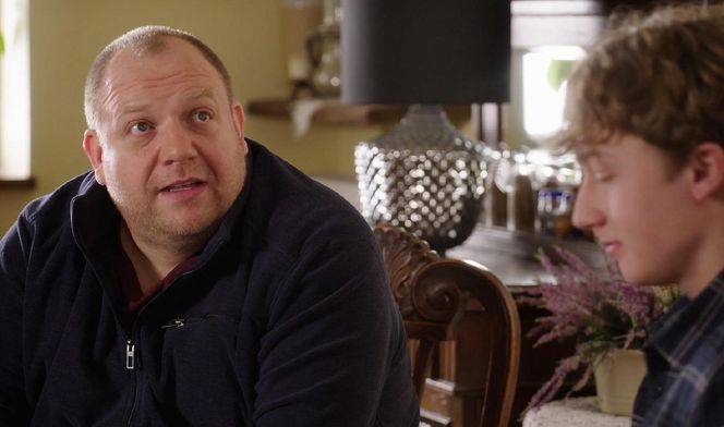 	M jak miłość. Kacper (Bartosz Ziewiec), Tadeusz (Bartłomiej Nowosielski)