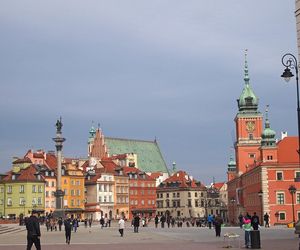 W tych miastach jest największa szansa na miłość! Tu aż roi się od singielek i singli 