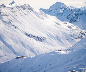 Zimowa stolica rodzinnych ferii. Atrakcje dla dzieci w olimpijskim kurorcie