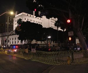 Protesty w Los Angeles coraz silniejsze. Emocje podsycają fałszywe zdjęcia i teorie spiskowe