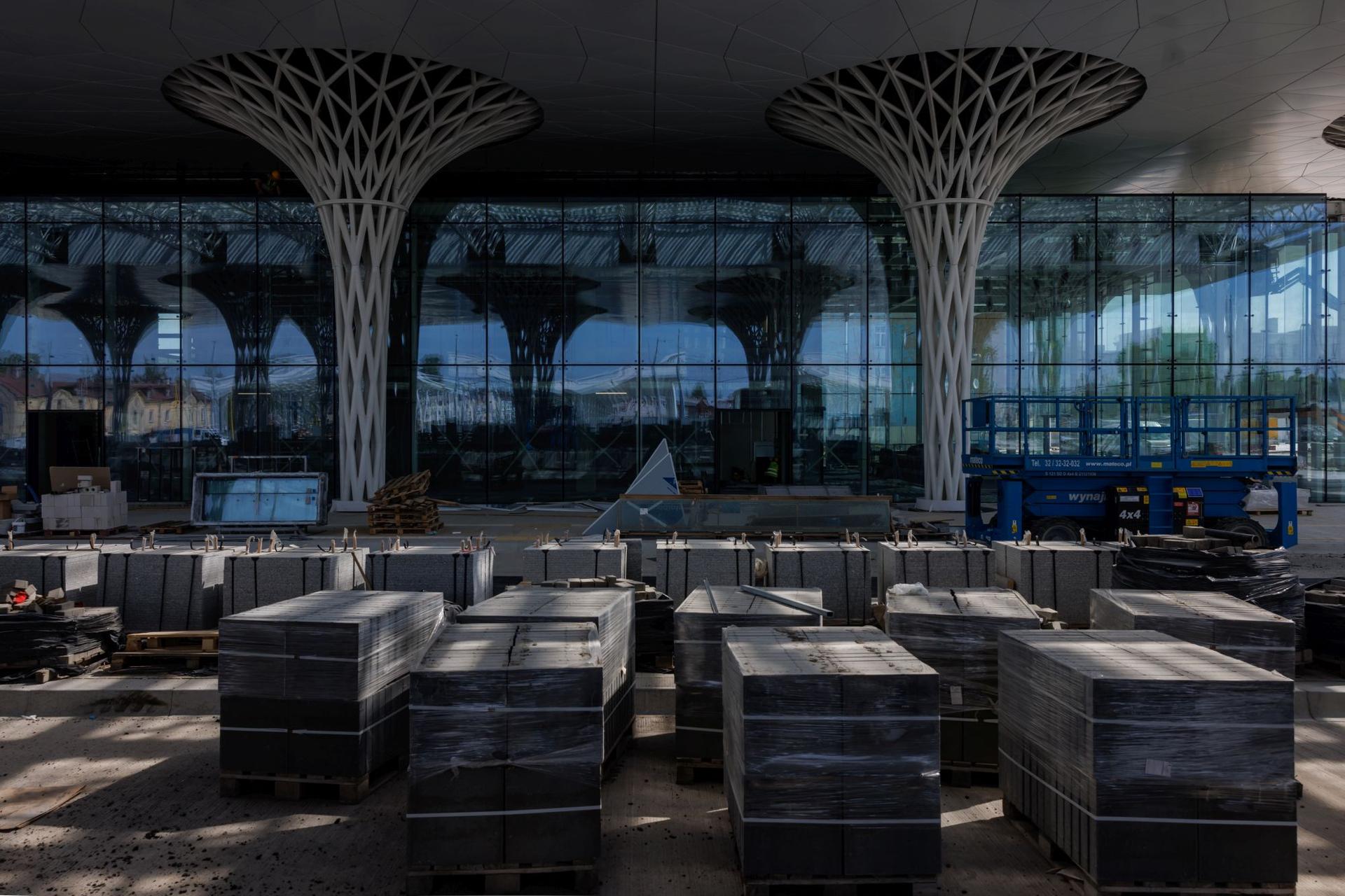 Dworzec Metropolitalny w Lublinie: fotospacer po zintegrowanym centrum komunikacyjnym