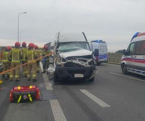 Kazimierzowo. Wypadek na S7. Ciężarówka zderzyła się z busem [ZDJĘCIA]