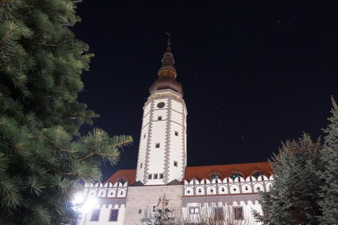 Ratusz w Strzelinie odbudowany w starym stylu. Na ten wygląd czekał prawie 80 lat