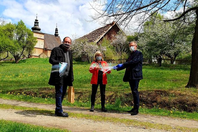 Nowosądecki MORD przekazał środki ochronne dla pracowników Muzeum [GALERIA]