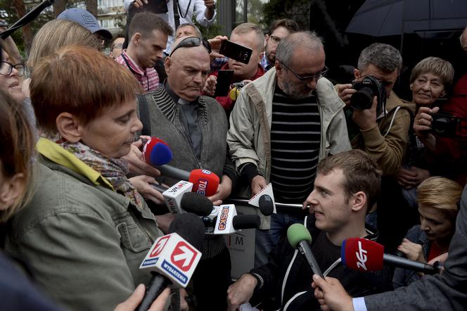 Kuchciński zamknął Sejm przed Ochojską