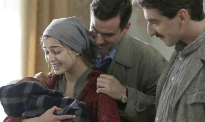 Czas honoru 7 sezon. Lena (Agnieszka Więdłocha), Janek (Antoni Pawlicki)