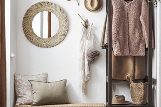 Przedpokój w stylu scandi boho