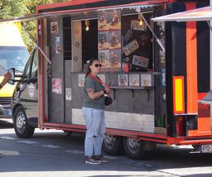 Food Truck Festivals 2023 w Bydgoszczy. Wyjątkowe restauracje zaparkowały pod Torbydem [ZDJĘCIA]