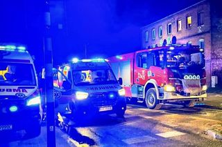 Pożar kamienicy. 14-latek wyskoczył przez okno, uciekając przed ogniem