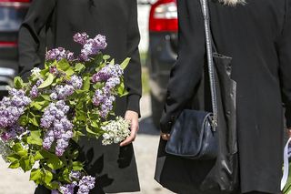 Agata Buzek na pogrzebie