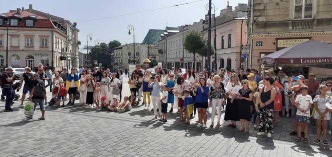 Żółto niebieskie flagi w Lublinie. Tak świętowaliśmy Dzień Niepodległości Ukrainy  [GALERIA] 