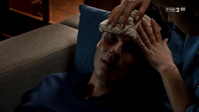 M jak miłość, odc. 1457. Janek (Tomas Kollarik), Sonia (Barbara Wypych)