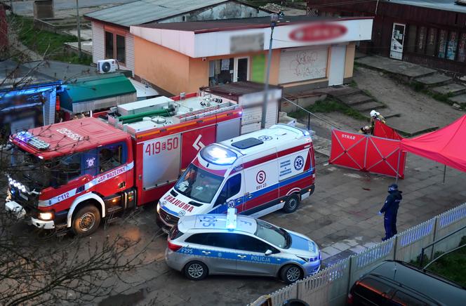 Nożownik z Brzezin z zarzutami. Zginął mężczyzna, policjant został ranny