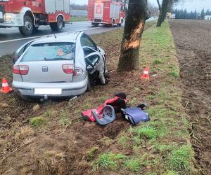 Matka i dzieci poszkodowane w wypadku koło Leszna