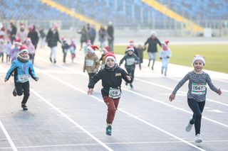 Charytatywny bieg mikołajkowy w Chorzowie