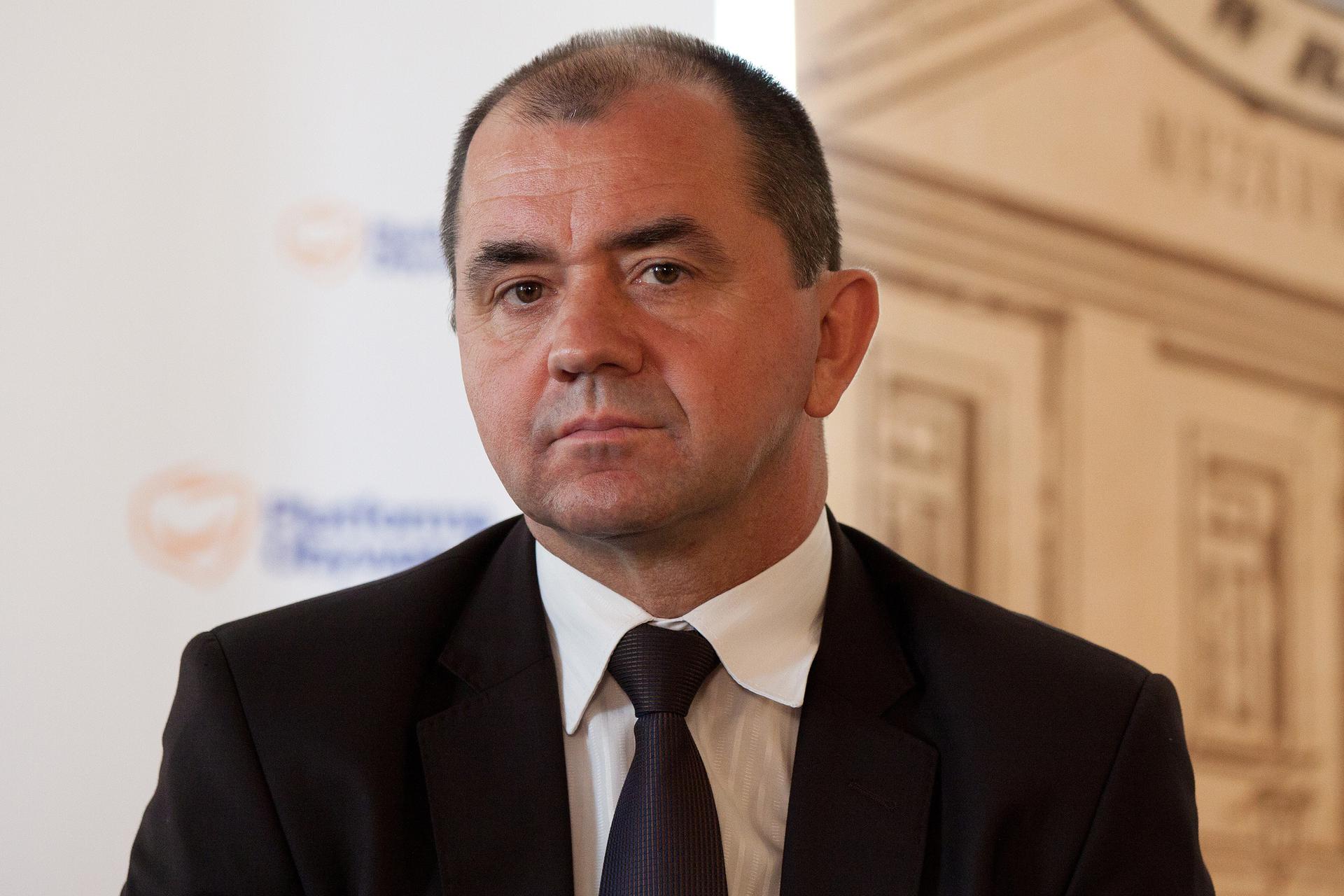 Kelner Łukasz N. wabił polityków drogą wódką - Super Express ...