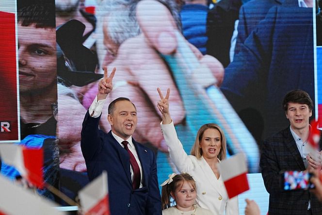 Małgorzata Trzaskowska vs Marta Nawrocka