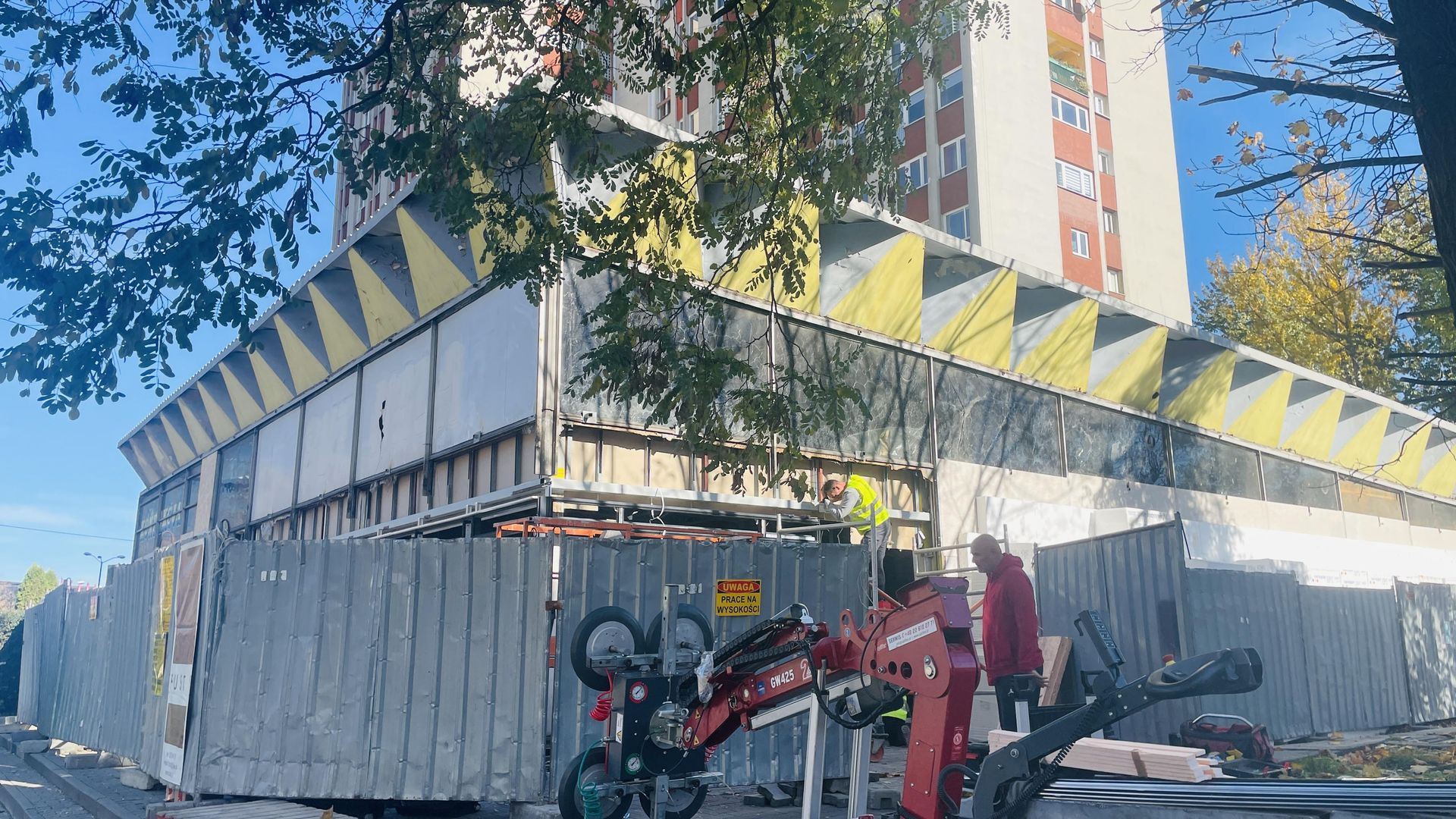 Budynek Biedronki projektu Kwaśniewicza w Katowicach