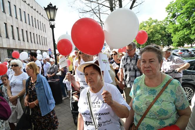 W Marszu dla Życia i Rodziny w Gdańsku wzięło udział kilka tysięcy osób