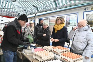 Pani Marszałek zrobiła świąteczne zakupy.