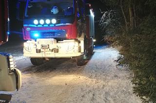 Tragiczny pożar pod Olkuszem. Nie żyje mężczyzna wyniesiony z płonącego domu