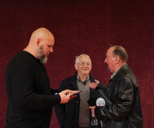 Dominik Dąbrowski spotkał się z młodzieżą III LO w Grudziądzu cz. II