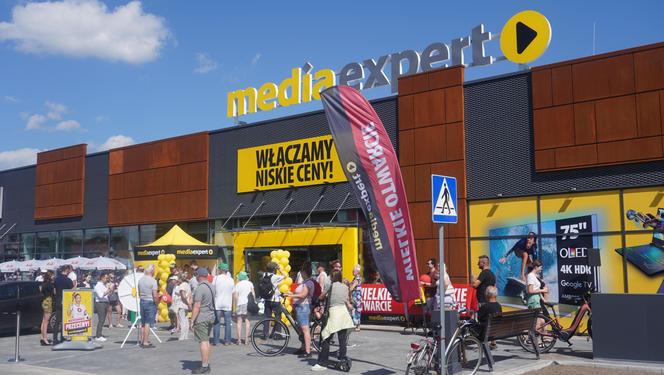Wielkie otwarcie nowego parku handlowego w Olsztynie. W tych sklepach można robić już zakupy [ZDJĘCIA]