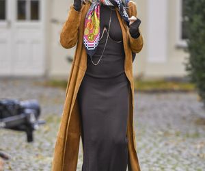 Monika Olejnik w chuście w 2024 r.