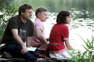 Czas honoru 7 sezon Powstanie - na planie. Celina (Olga Bołądź), Michał Konarski (Jakub Wesołowski), reżyser Jan Hryniak