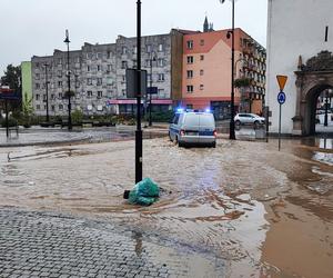 Nysa, centrum miasta zalane