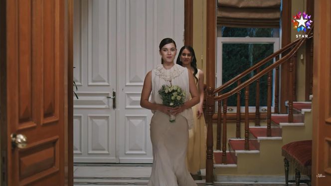 Seyran olśni wszystkich zgromadzonych w rezydencji Korhanów gości