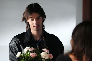 Barwy szczęścia odc. 3040. Wiktor (Grzegorz Kestranek), Madzia (Natalia Sierzputkowska) 