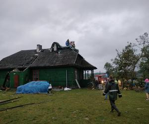 Trąba powietrzna w Łódzkiem. Zniszczenia w gminie Poświętne