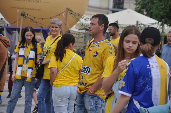 Barlinek Industria Kielce w finale Ligi Mistrzów! Feta w strefie kibiców po zwycięstwie nad Paris Saint-Germain