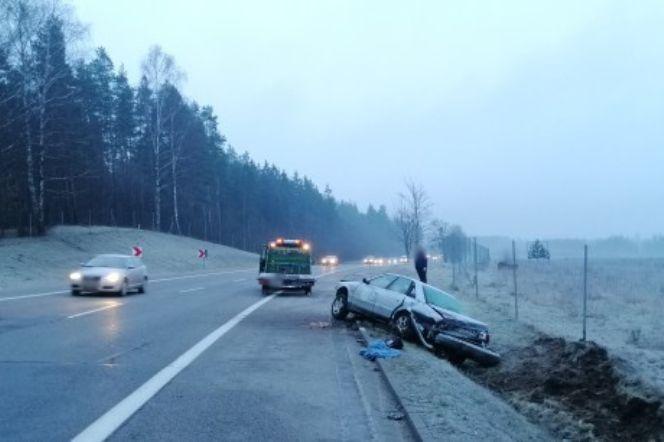 Zdarzenie drogowe na DK 51 za miejscowością Barcikowo