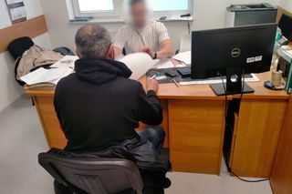 Turecki gang fałszerzy rozbity. 25 milionów złotych w podrobionych kosmetykach