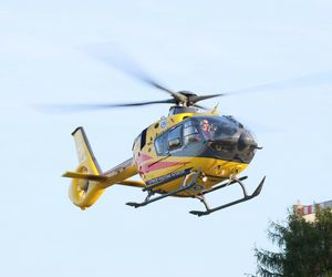 Poważny wypadek w kopalni. Górnik ciężko ranny. Lądował helikopter LPR