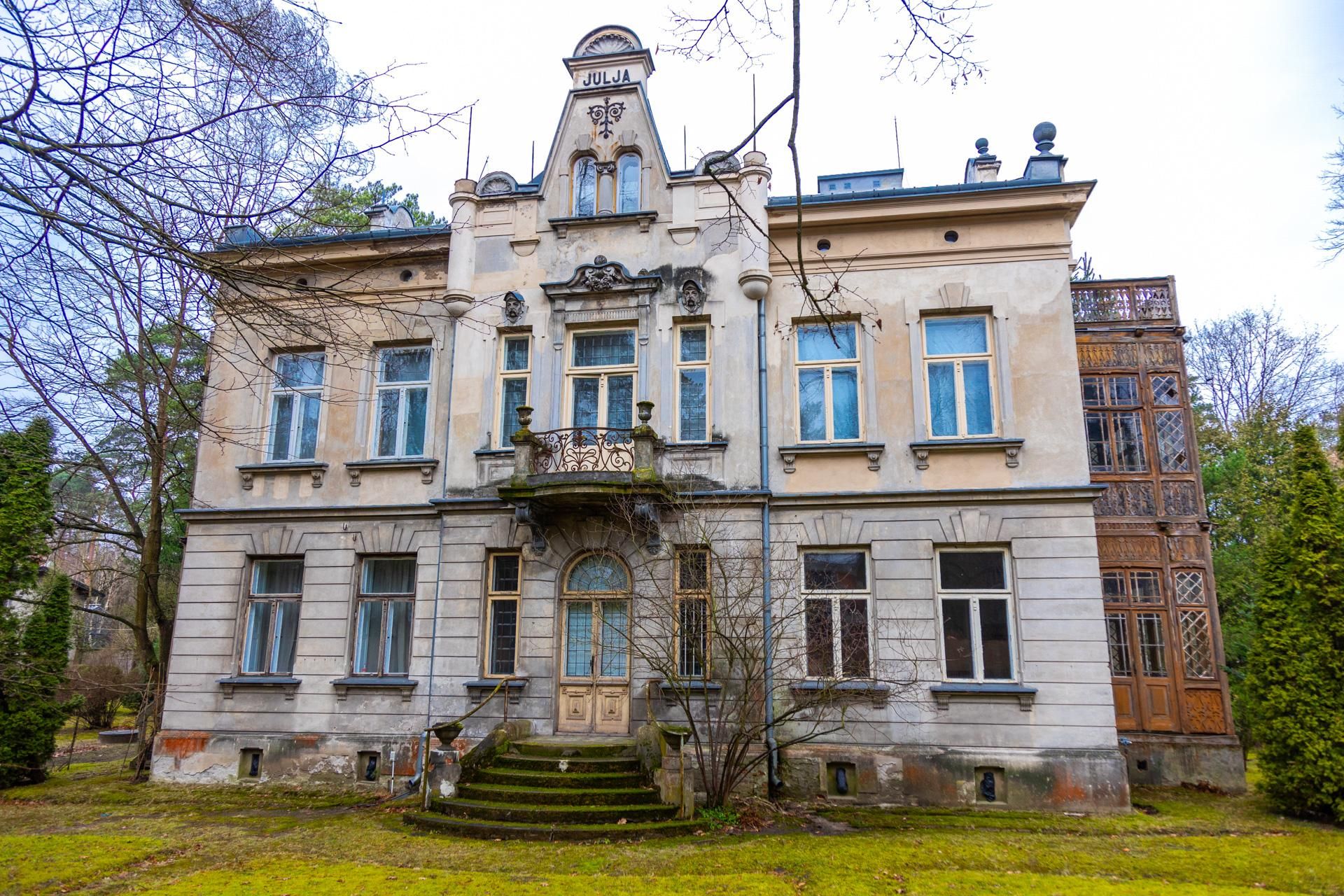 Willa Julia, ul. Batorego 20, Konstancin-Jeziorna