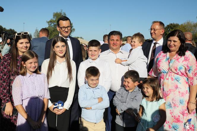 Święto Wdzięczni Polskiej Wsi w Miętnem koło Garwolina z udziałem premiera i ministrów