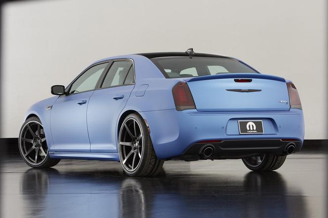 Chrysler 300 Mopar